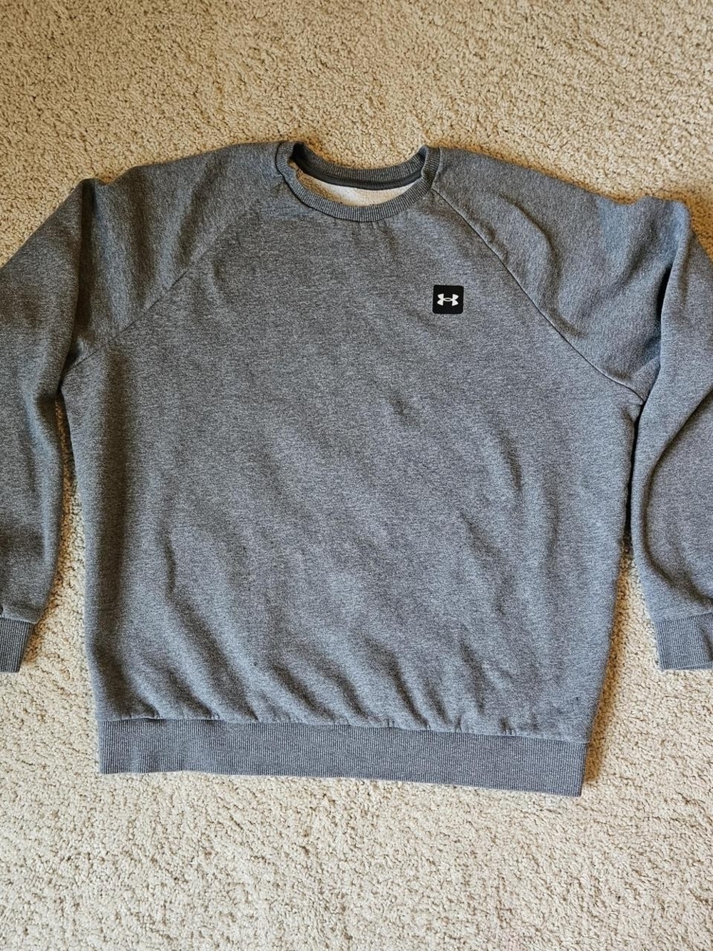 Under Armour Men's Gray Crewneck Sweatshirt